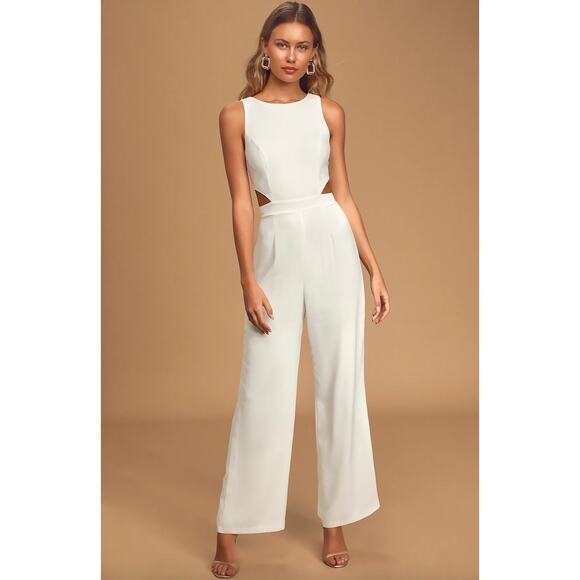 Lulus Moments to Remember White Sleeveless Wide Leg Cutout Jumpsuit Small NWT - Picture 1 of 11